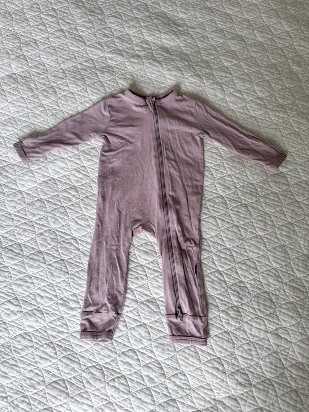 Kyte Baby Mauve Purple Zippered One-Piece Romper